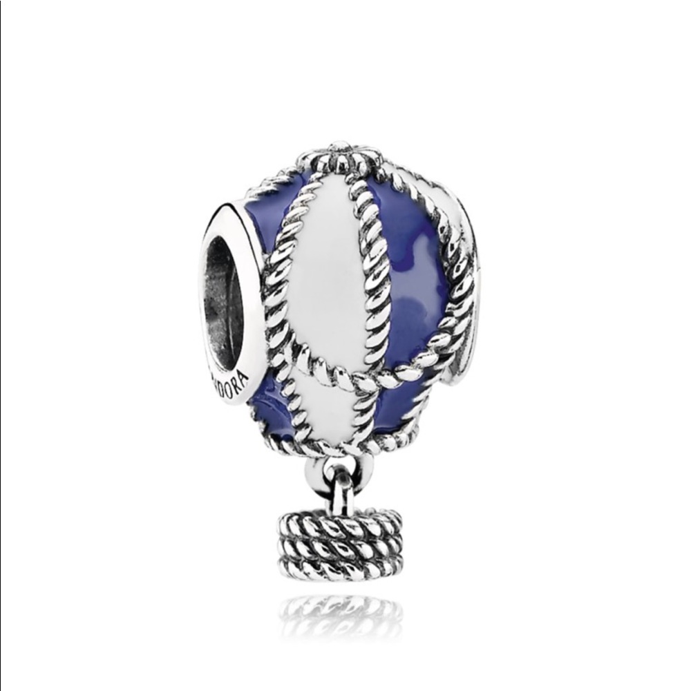 🌸 Pandora Up and away hot air ballon Charm 😍
